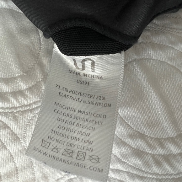 Urban savage criscross bra - Picture 4 of 6